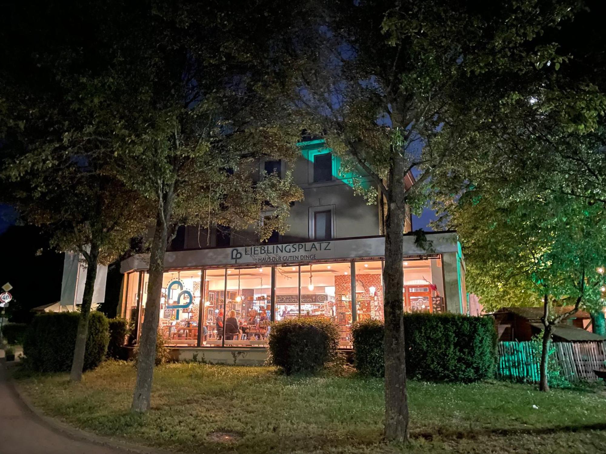 Zum Rayers Cafe-Restaurant & Boutique-Hotel Niederrotweil Exterior foto