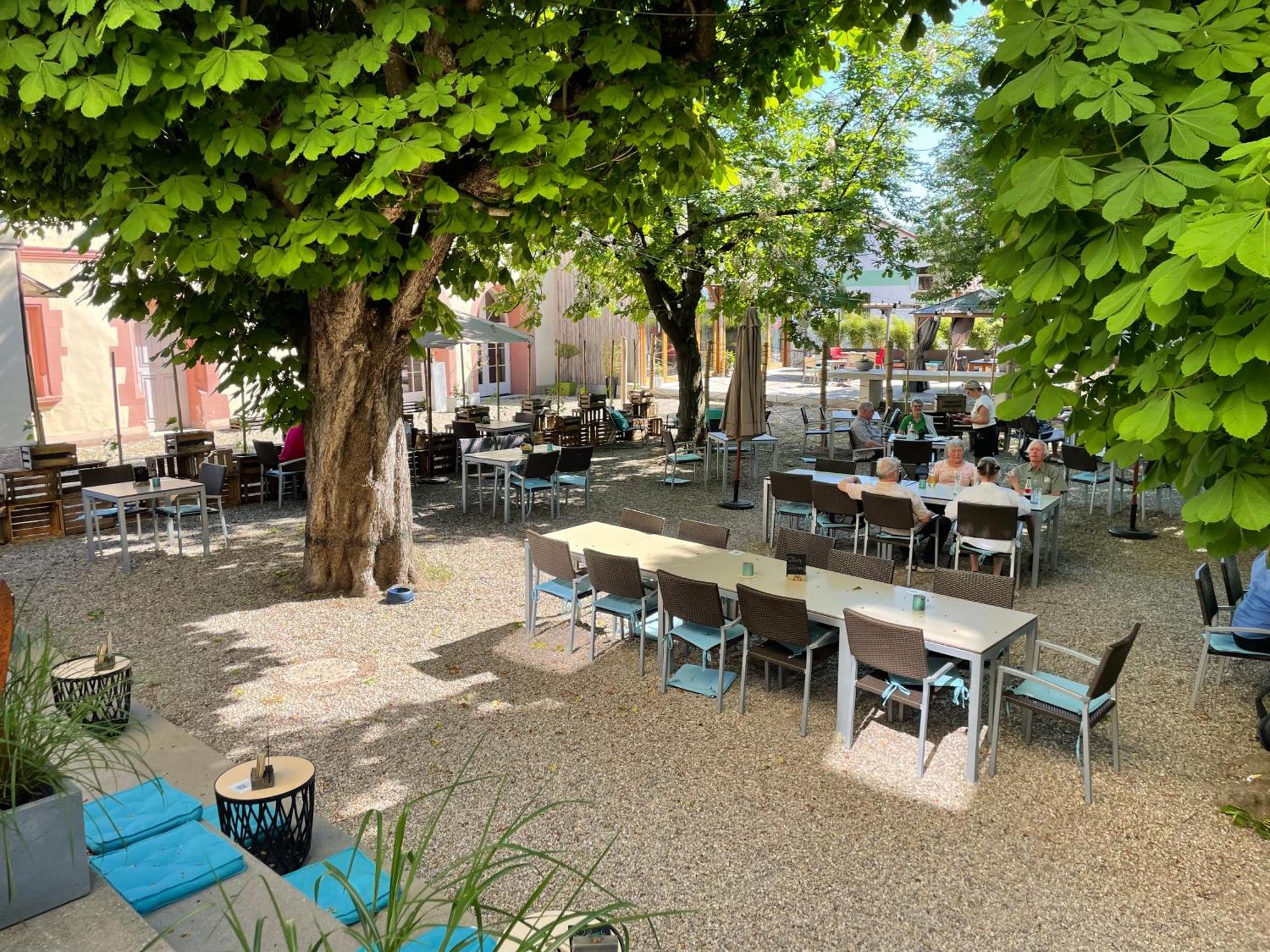 Zum Rayers Cafe-Restaurant & Boutique-Hotel Niederrotweil Exterior foto