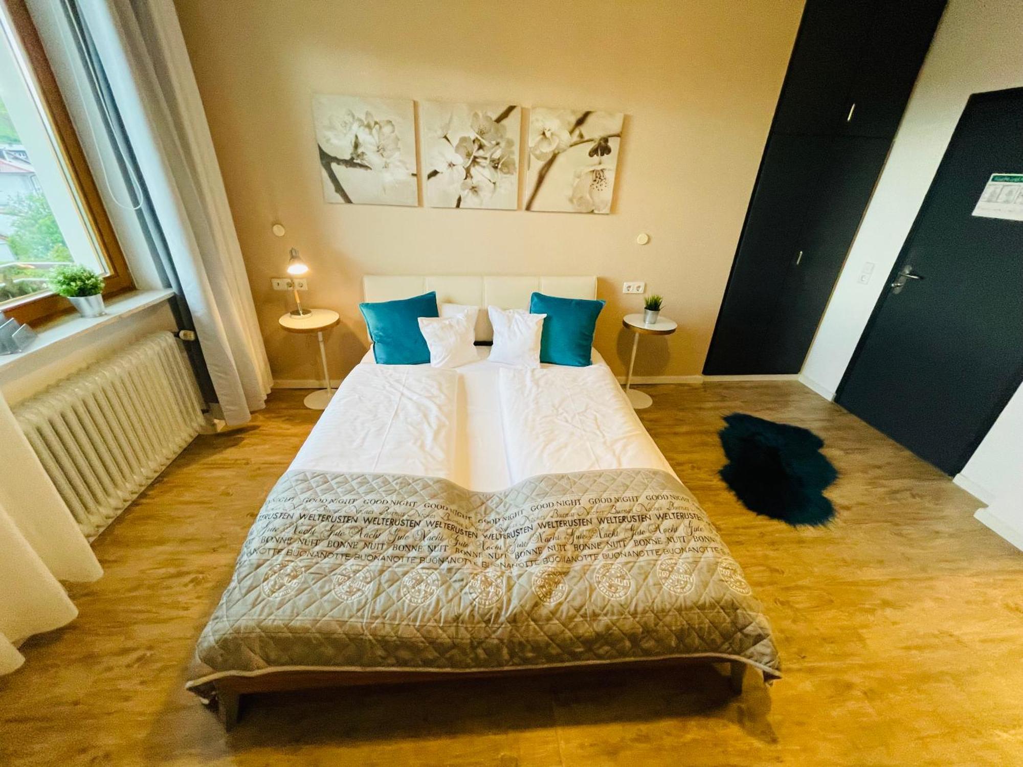 Zum Rayers Cafe-Restaurant & Boutique-Hotel Niederrotweil Habitación foto