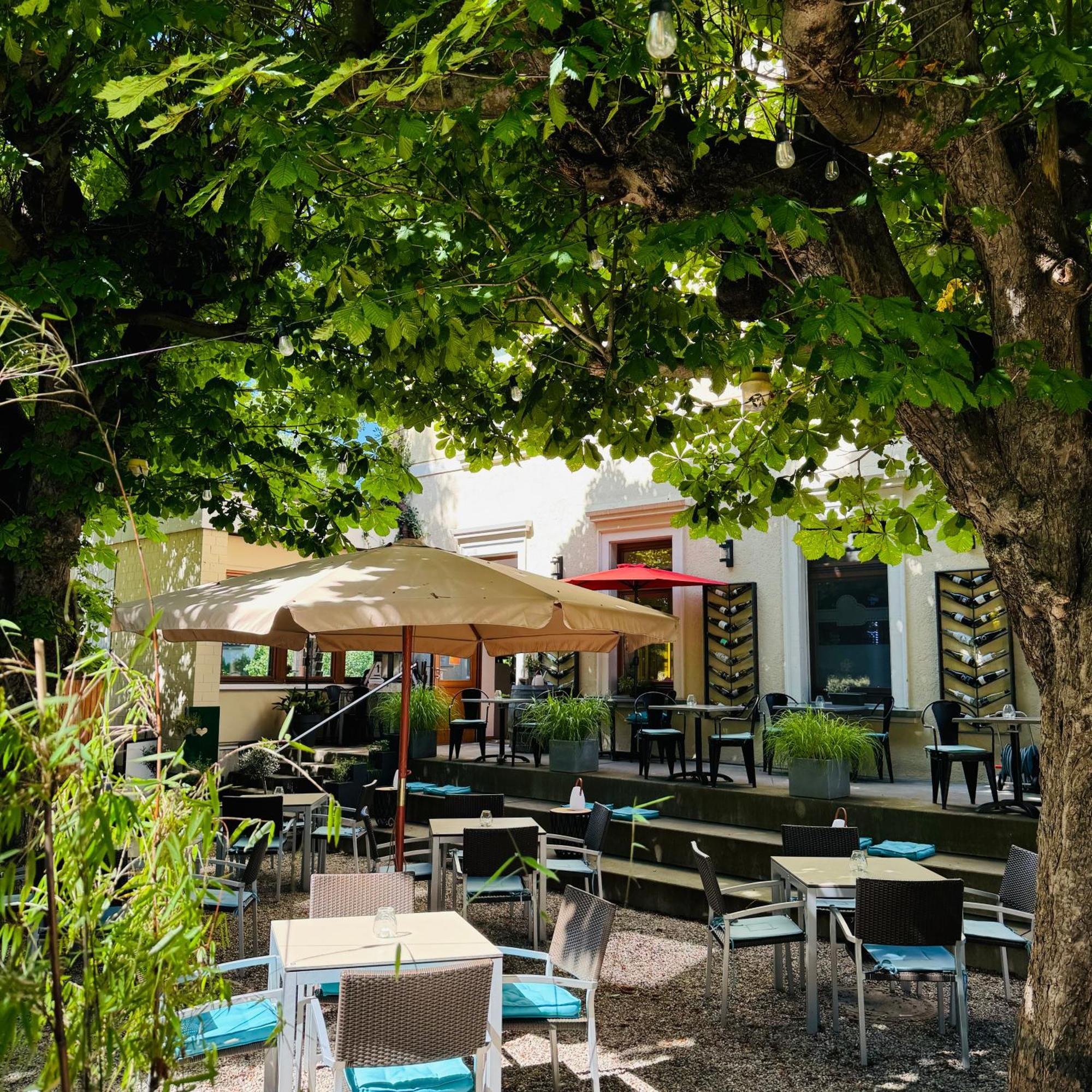 Zum Rayers Cafe-Restaurant & Boutique-Hotel Niederrotweil Exterior foto